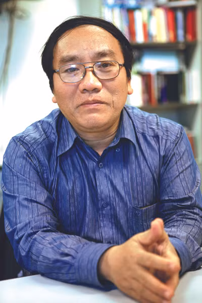 Nhà thơ nhà báo Trần Đăng Khoa. Nhà thơ nhà báo Trần Đăng Khoa