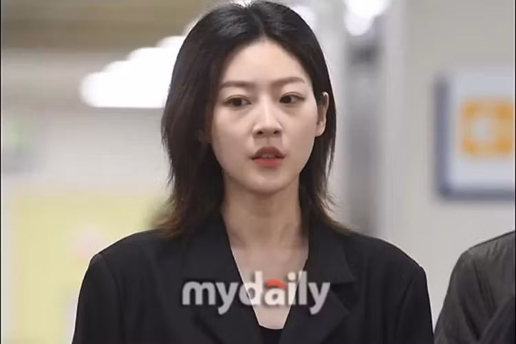 Bí mật đời tư của Kim Sae Ron không còn được bảo vệ sau khi cô qua đời. Ảnh: MyDaily. Bí mật đời tư của Kim Sae Ron không còn được bảo vệ sau khi cô qua đời. Ảnh: MyDaily.