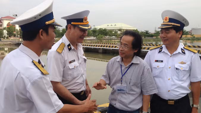 Yêu nước bằng lý trí tỉnh táo và hành động thiết thực ảnh 2