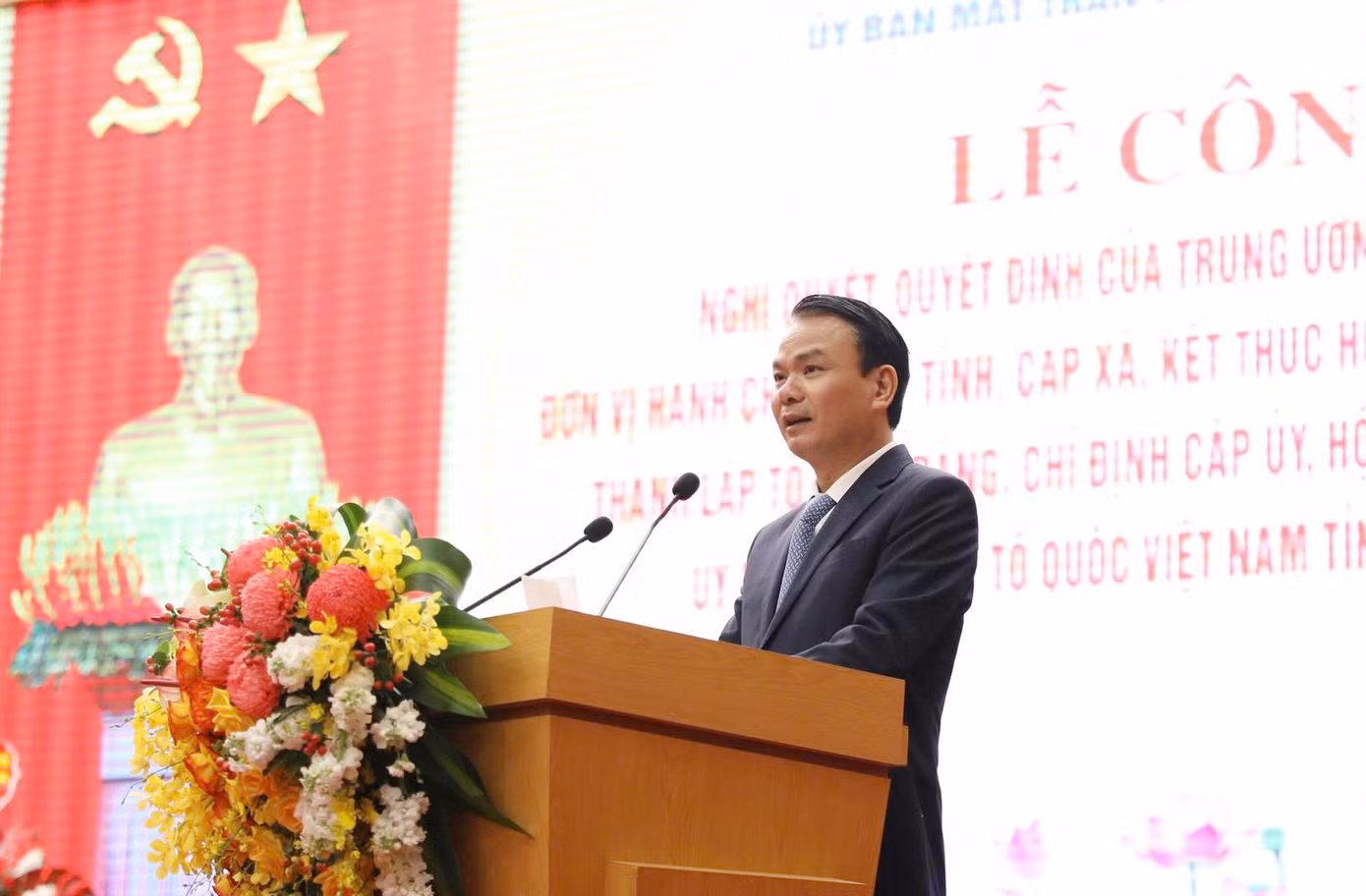 Ông Đặng Xuân Phong phát biểu nhận nhiệm vụ. Ảnh Tạ Toàn