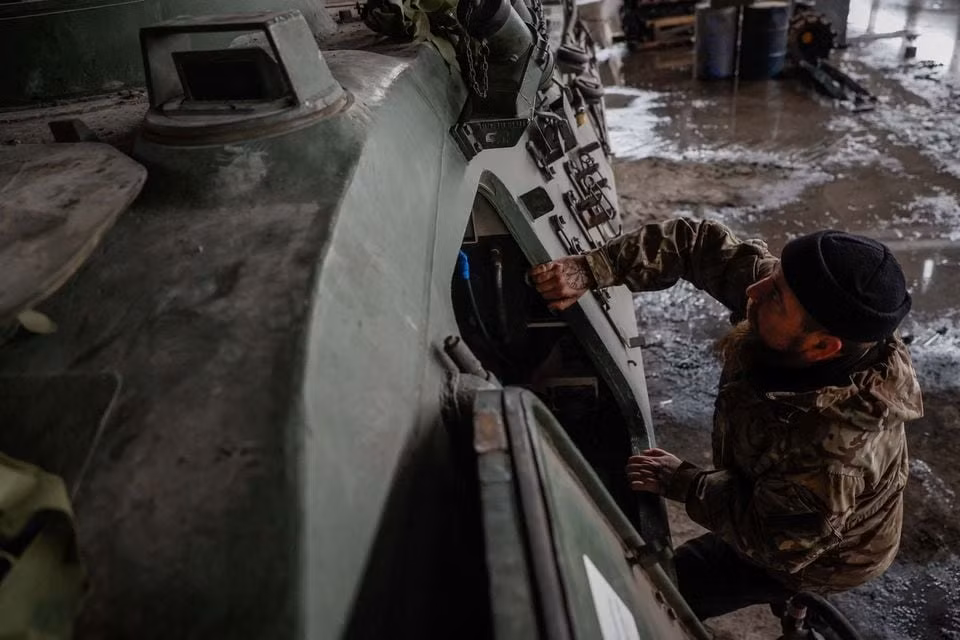 Xe bọc thép sơ tán Bergepanzer 2 của Đức. Ảnh: Reuters
