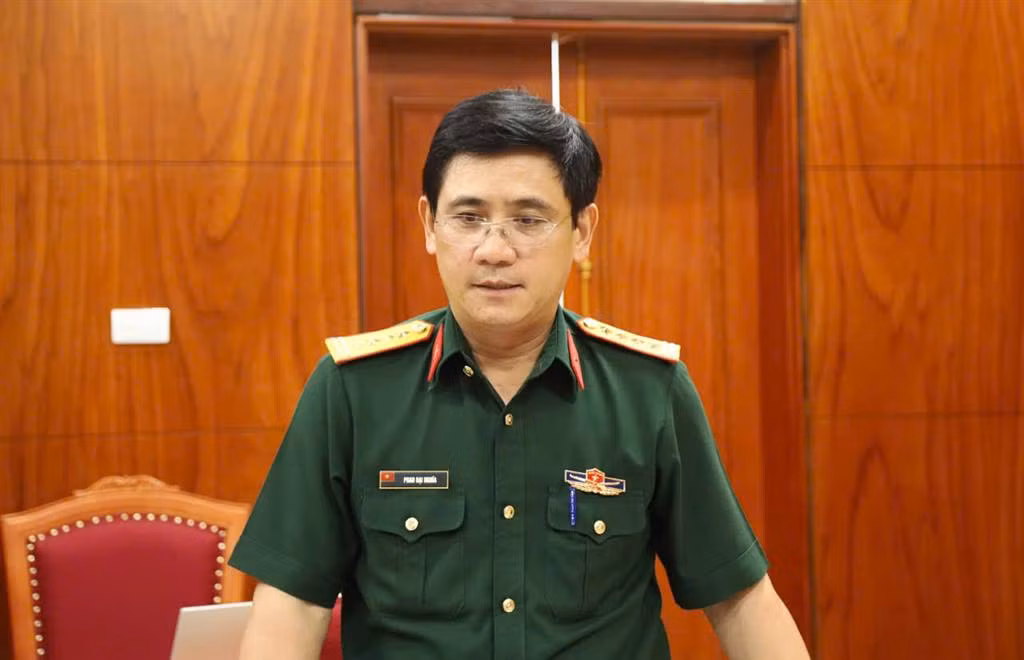Đại tá Phan Đại Nghĩa, Chỉ huy trưởng Bộ Chỉ huy quân sự tỉnh Nghệ An, Quân khu 4 giữ chức Phó Tư lệnh kiêm Tham mưu trưởng Quân khu 5. Đại tá Phan Đại Nghĩa, Chỉ huy trưởng Bộ Chỉ huy quân sự tỉnh Nghệ An, Quân khu 4 giữ chức Phó Tư lệnh kiêm Tham mưu trưởng Quân khu 5.