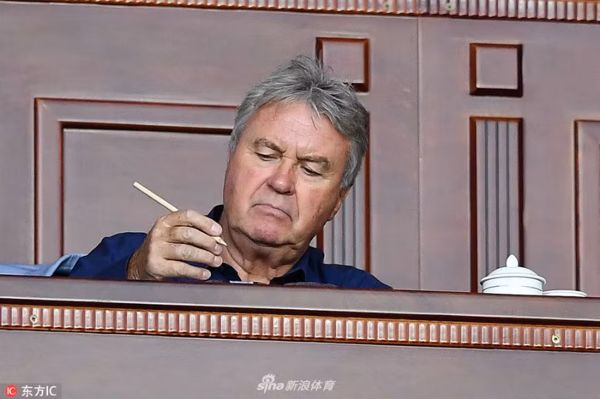 Mời Guus Hiddink, bóng đá Trung Quốc ôm mộng vàng Olympic ảnh 1