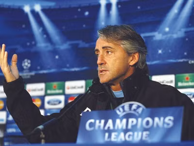 HLV Mancini đau đầu với tình trạng dứt điểm vô duyên của các chân sút Manchester City hiện nay. Ảnh: Reuters
