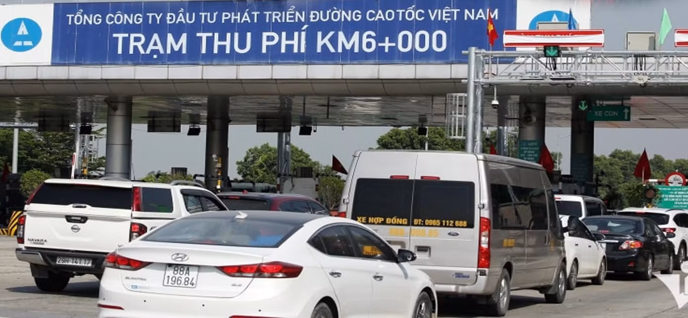 Cục Đường bộ Việt Nam yêu cầu các trạm thu phí linh hoạt xả trạm nếu xảy ra ùn tắc trên cao tốc dịp lễ Giỗ Tổ. Ảnh: Vietnamnet.