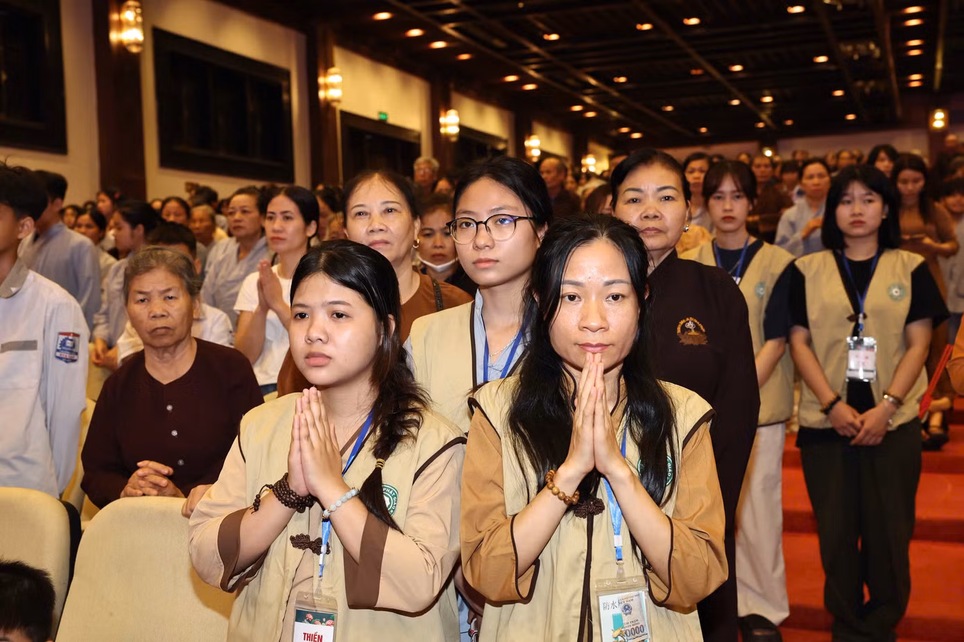 Các phật tử tham dự Đại lễ Phật đản tại chùa Bái Đính. Ảnh: Phú Nguyễn.