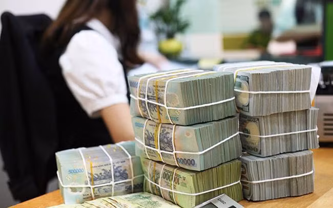 Ngân hàng Nhà nước “bơm” gần 5.000 tỷ đồng qua thị trường mở. Ảnh minh họa