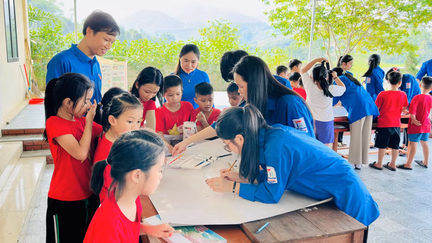 Chương trình được tổ chức tại Ngôi nhà trí tuệ ở thôn Hoàng Nam (xã Sơn Tây). Mục đích nhằm tuyên truyền, khuyến khích và phát triển phong trào đọc sách trong thanh thiếu nhi.