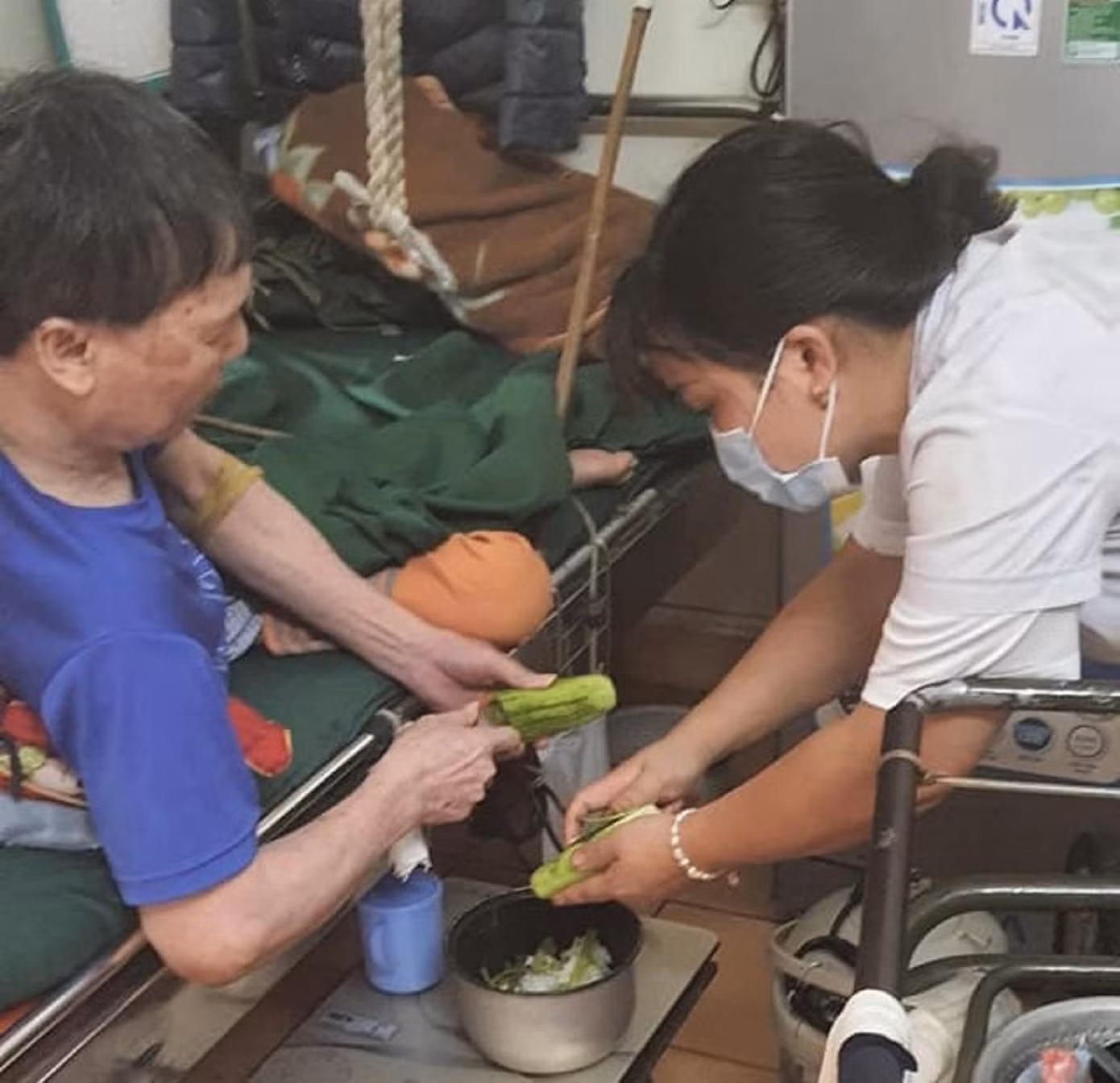 Chăm sóc thương binh tại Trung tâm