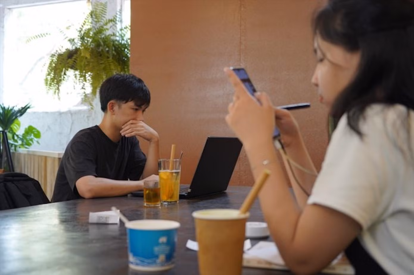 Phạm Thanh Huyền (24 tuổi) - cựu sinh viên Trường Đại học Ngoại thương đã sử dụng ứng dụng này từ thời điểm mới bắt đầu ra mắt