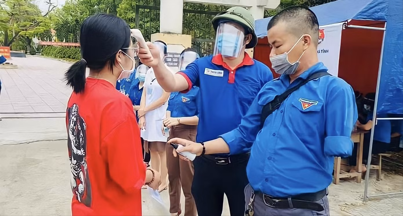 Thổn thức thanh xuân ảnh 1