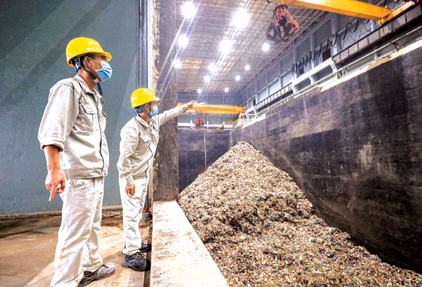 Ðiện rác dần trở thành xu hướng tất yếu trong xử lý rác thải tại Việt Nam. Ảnh: Hoàng Mạnh Thắng Ðiện rác dần trở thành xu hướng tất yếu trong xử lý rác thải tại Việt Nam. Ảnh: Hoàng Mạnh Thắng