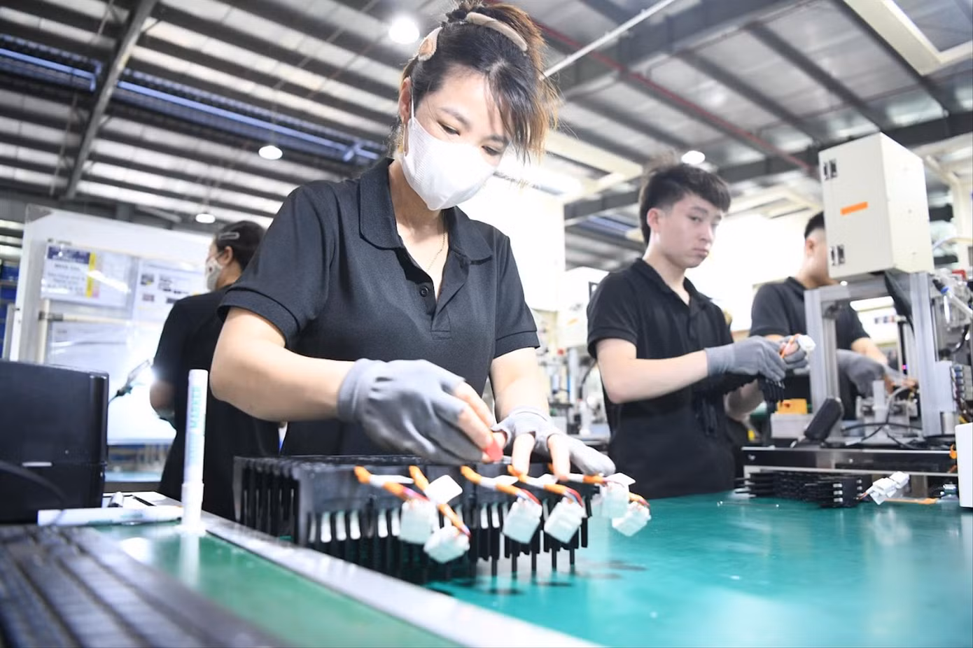 Doanh nghiệp lo tác động của việc tăng thuế của Mỹ. Ảnh: Nguyễn Bằng.