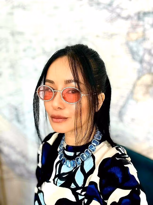Hồng Nhung
