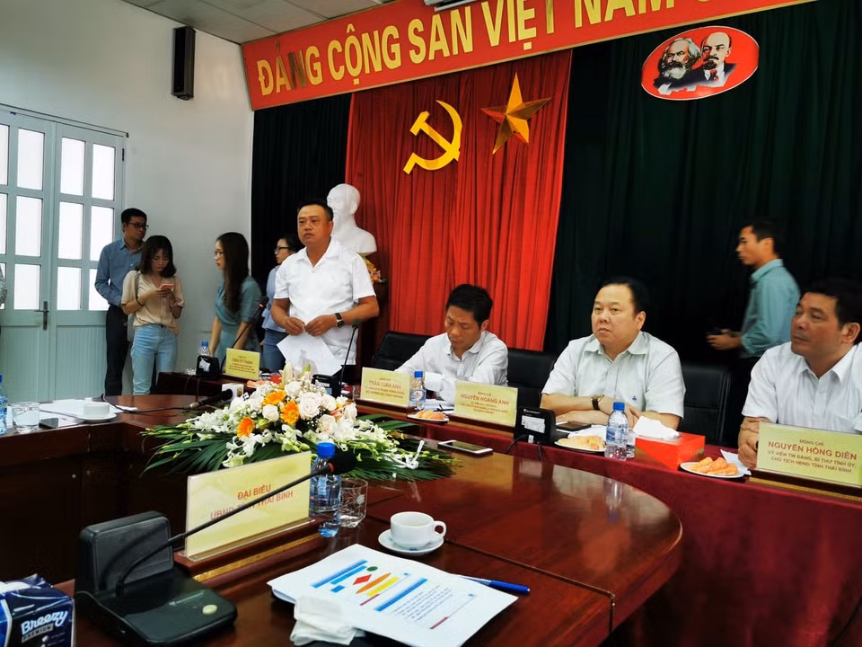 Cuộc họp “lịch sử”nhằm giải cứu dự án Nhiệt điện Thái Bình 2 với sự tham gia của 4 Ủy viên Trung ương tại chính nhà máy hồi tháng 7/2019.