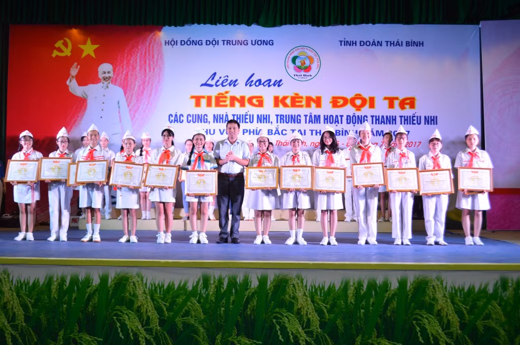 Liên hoan ‘Tiếng kèn Đội ta’ khu vực phía Bắc năm 2017 ảnh 1