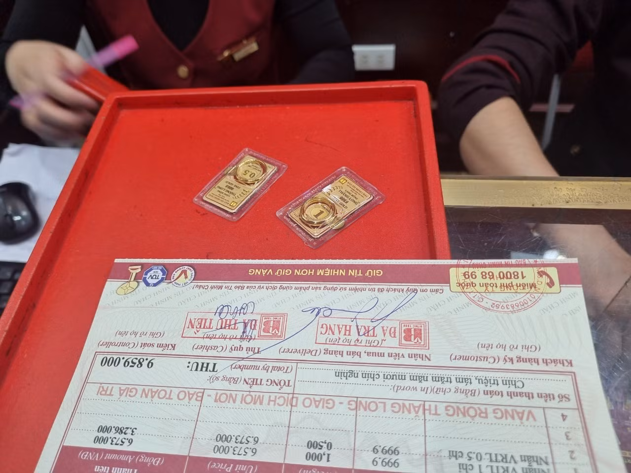 Nhẫn tròn bất ngờ tăng mạnh.