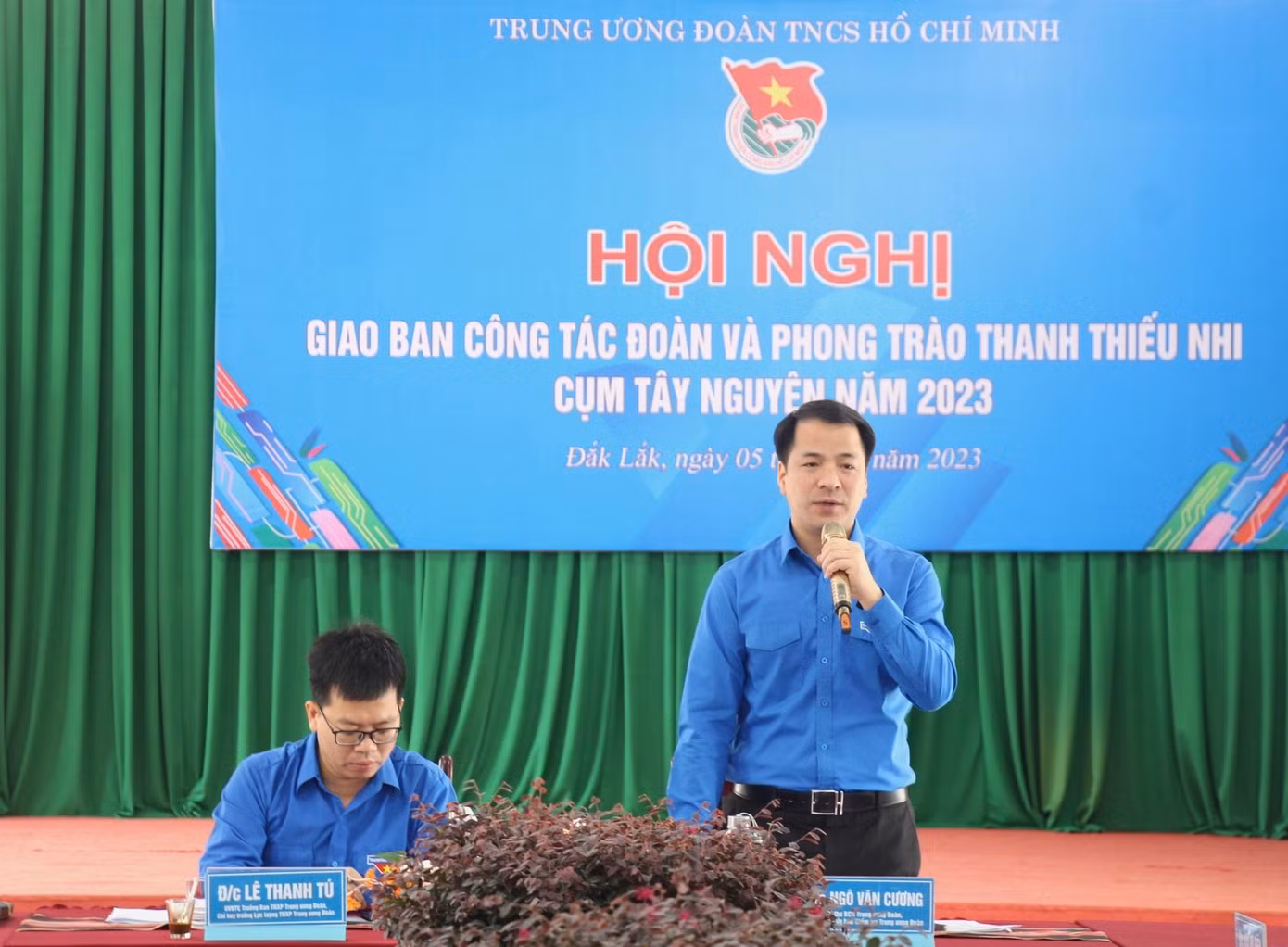 Anh Ngô Văn Cương - Bí thư Trung ương Đoàn, Chủ nhiệm Ủy ban kiểm tra Trung ương Đoàn phát biểu tại hội nghị.