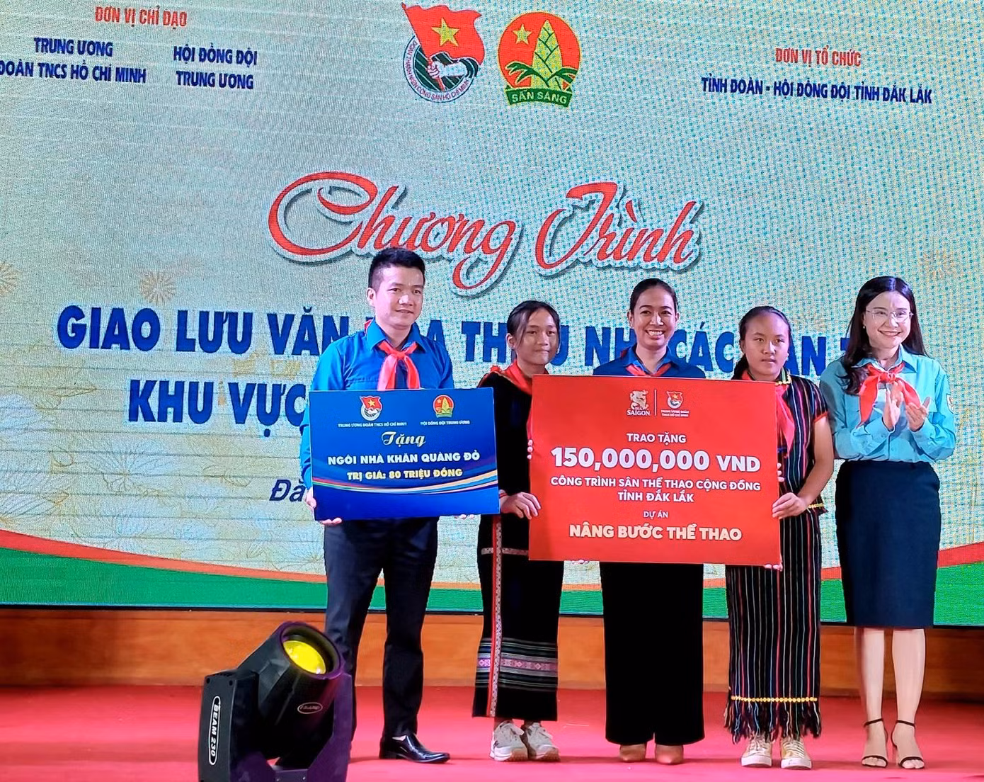 Trung ương Đoàn tặng các công trình cho Tỉnh Đoàn Đắk Lắk