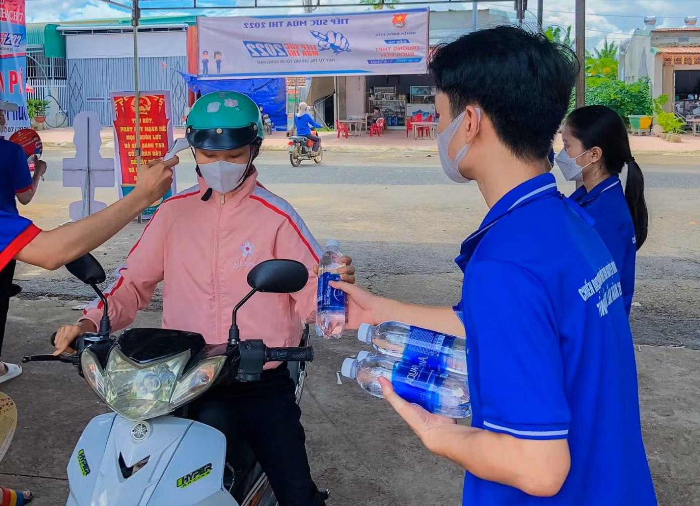 Triệu Đức Minh trong lần tham gia Tiếp sức mùa thi