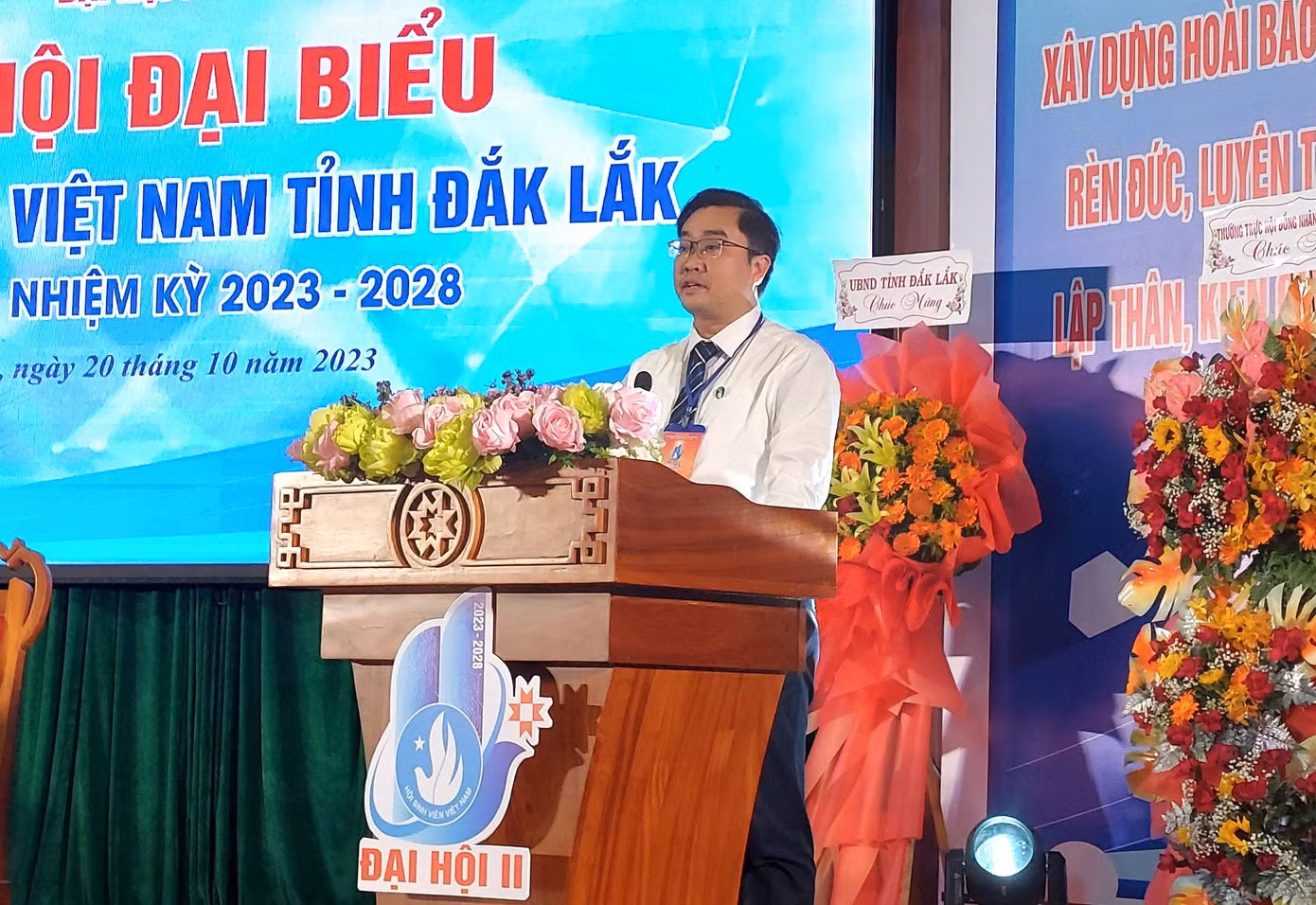 Anh Nguyễn Bá Cát, Phó Chủ tịch Trung ương Hội Sinh viên Việt Nam phát biểu chỉ đạo đại hội