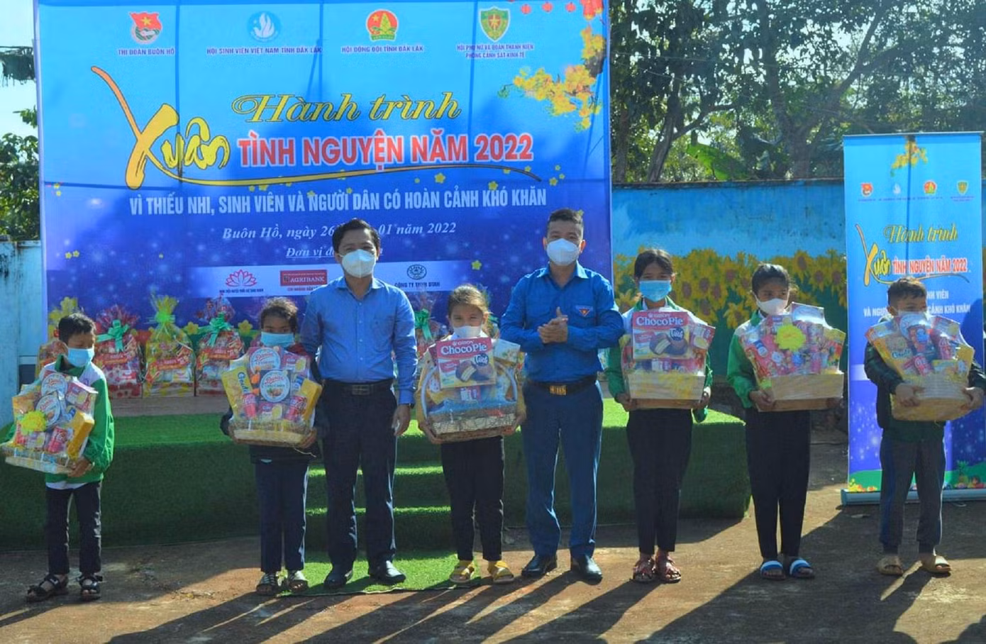 Hành trình xuân tình nguyện tại thị xã Buôn Hồ