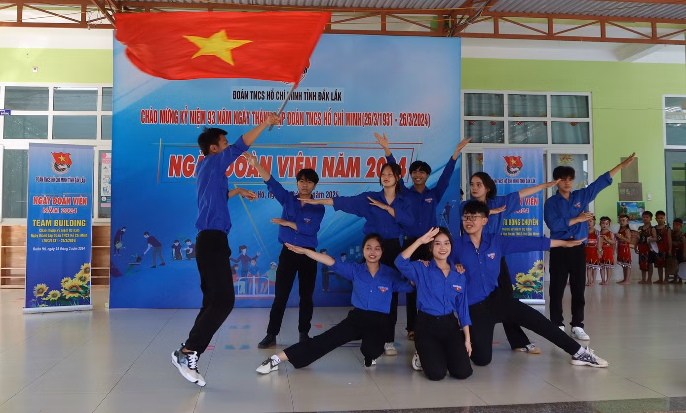 Trước đó, Tỉnh Đoàn Đắk Lắk đã tổ chức chương trình Ngày đoàn viên năm 2024 tại thị xã Buôn Hồ.
