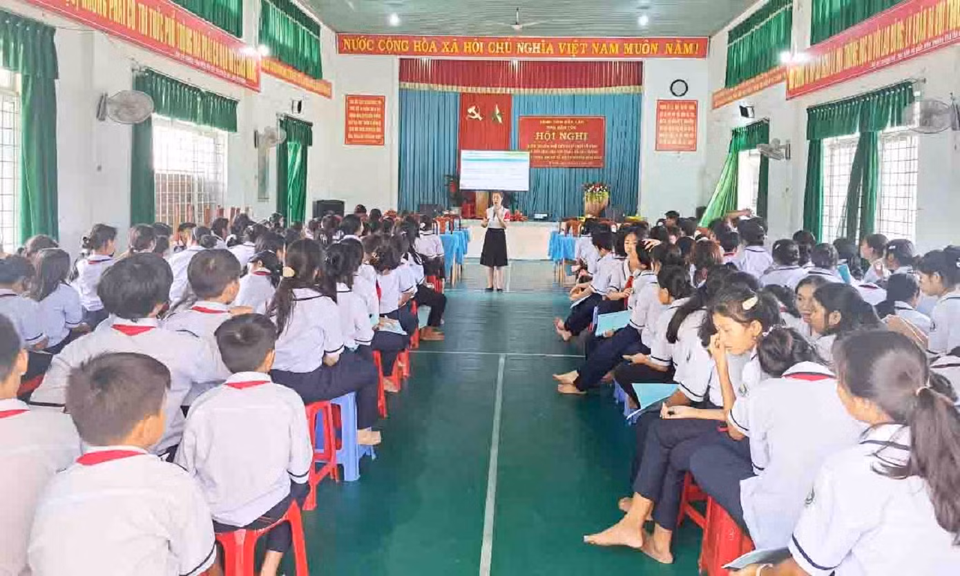 Ban Dân tộc tỉnh đã tổ chức 4 hội nghị tuyên truyền, phổ biến pháp luật về bình đẳng giới