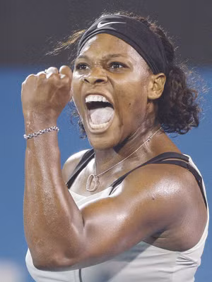 Serena Williams quyết tâm trở lại với sân bóng dù bệnh nặng Ảnh: AP