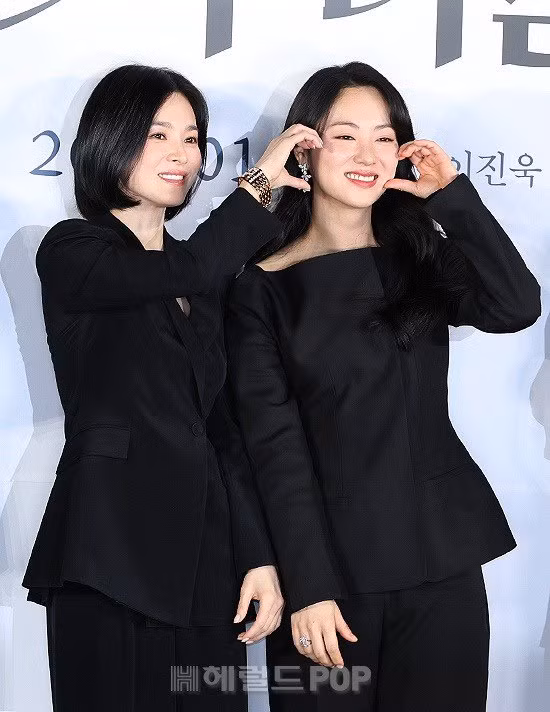 Jeon Yeo Been cho biết Song Hye Kyo là nữ thần, là hình mẫu lý tưởng của mình.
