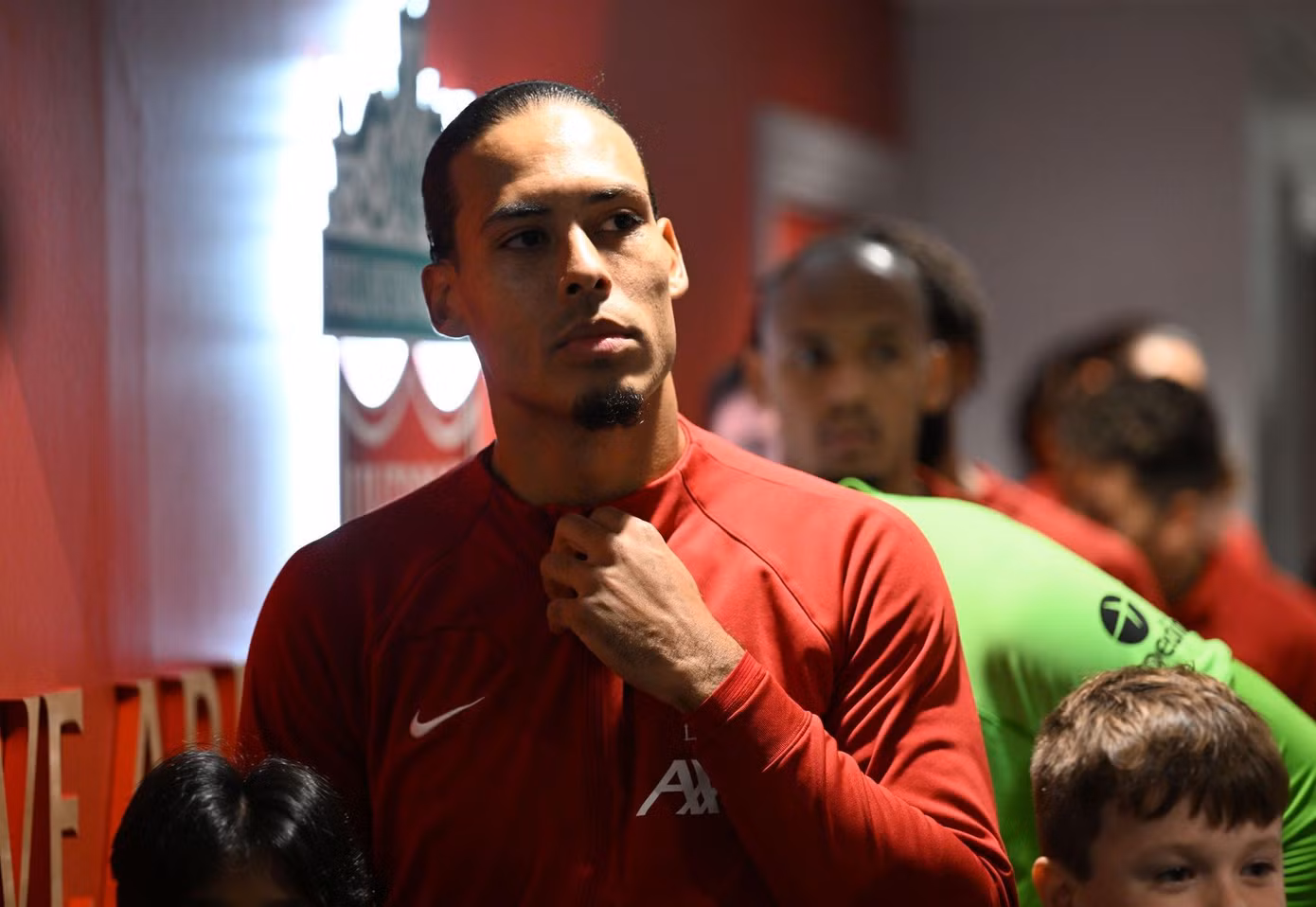 Van Dijk thi đấu thiếu ổn định từ đầu mùa