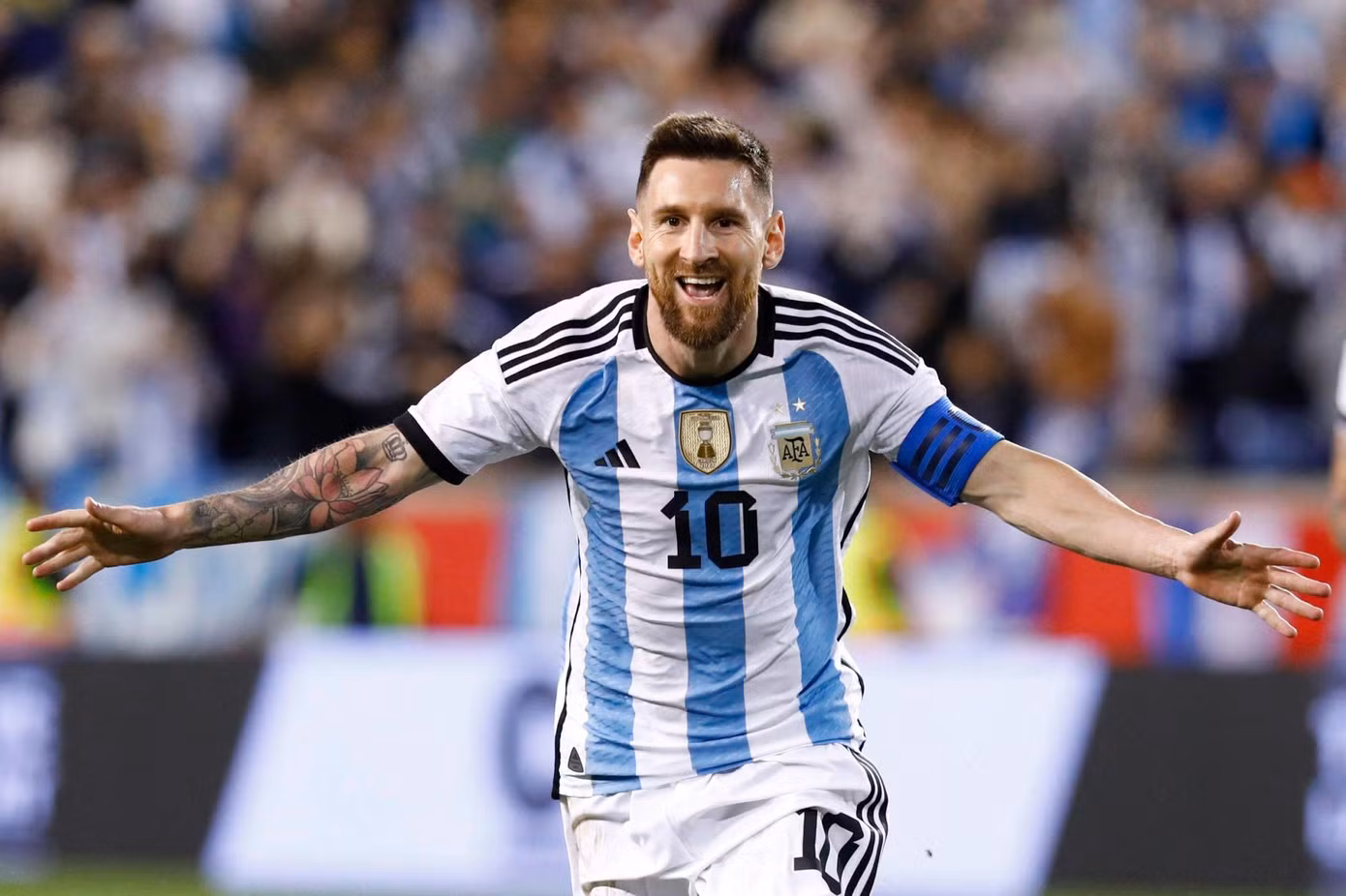 Messi chỉ còn thiếu cúp vàng World Cup