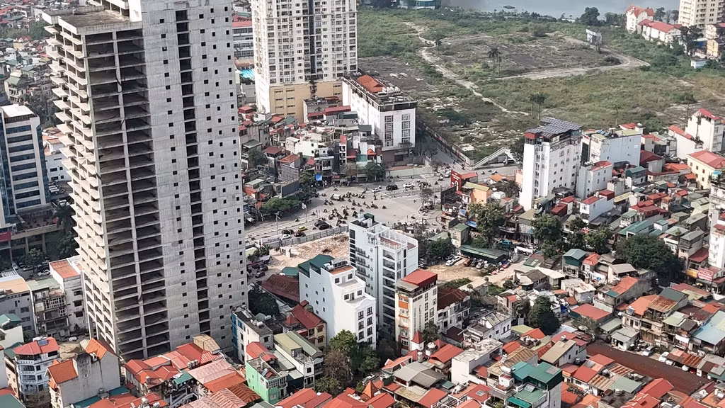 Ban Quản lý dự án đề nghị quận Ba Đình ban hành quyết định kiểm đếm bắt buộc và cưỡng chế kiểm đếm bắt buộc để tổ chức thực hiện trong tháng 3/2024.