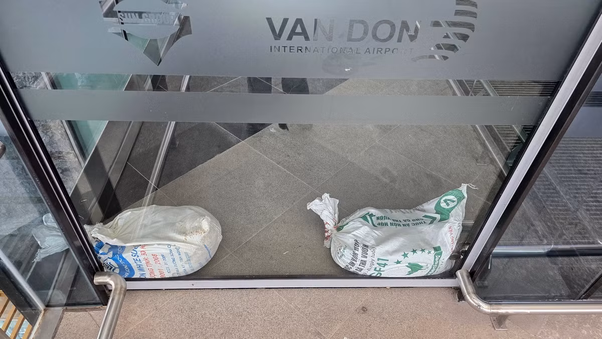 Mọi công tác ứng phó với cơn bão số 3 đã được cảng hàng không quốc tế Vân Đồn thực hiện xong trong ngày 6/9.