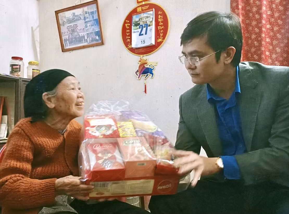 T.Ư Đoàn tặng quà Xuân biên giới, Tết yêu thương tại Cao Bằng ảnh 1