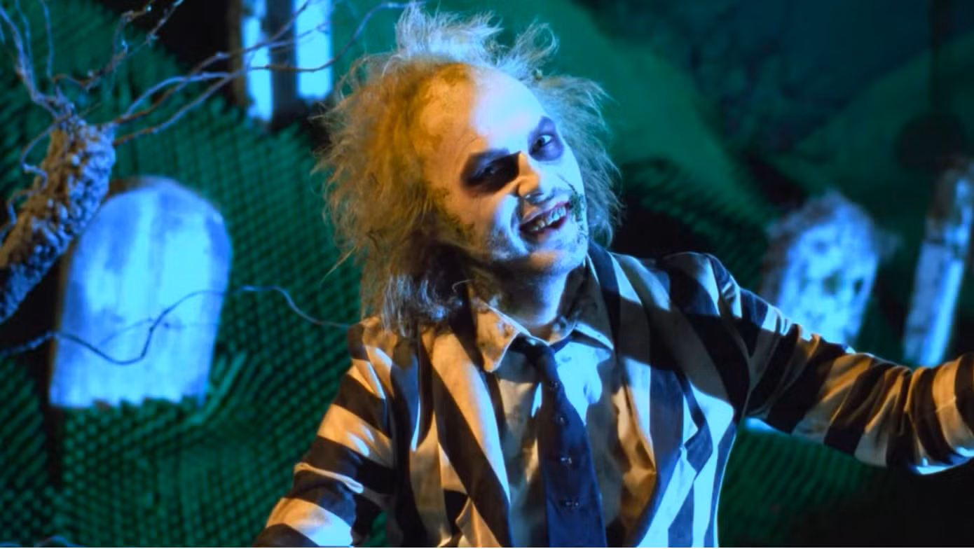 Michael Keaton vẫn rất phong độ trong Beetlejuice Beetlejuice.