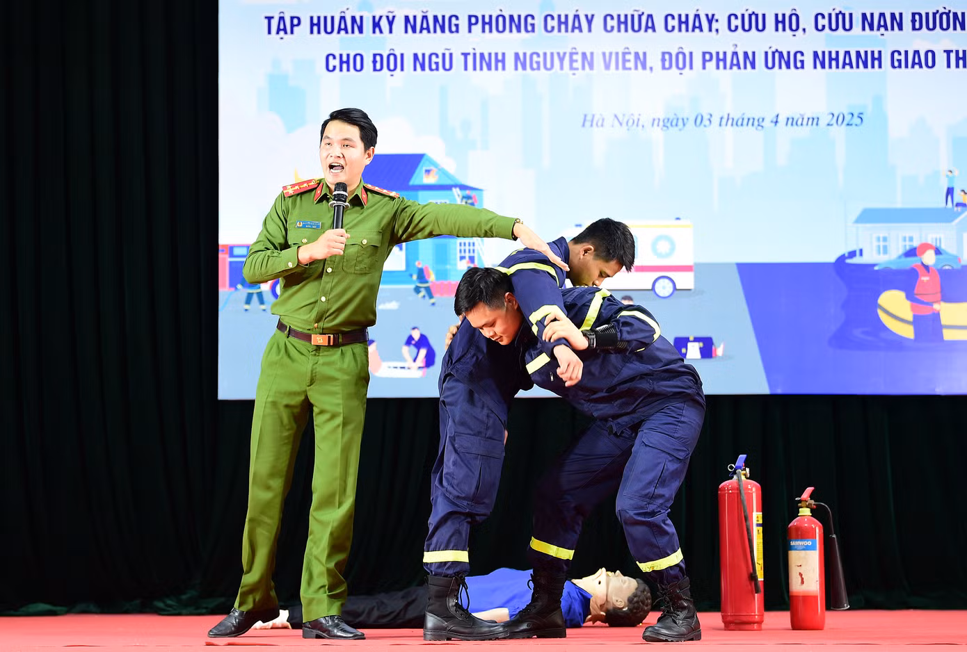Đây là hoạt động nằm trong chuỗi các chương trình nhằm cụ thể hóa Đề án Tuổi trẻ Thủ đô tham gia tuyên truyền, giữ gìn trật tự an toàn giao thông giai đoạn 2022 - 2025; tuyên truyền, vận động đoàn viên, thanh thiếu niên gương mẫu chấp hành luật về trật tự an toàn giao thông trên địa bàn thành phố Hà Nội năm 2025.