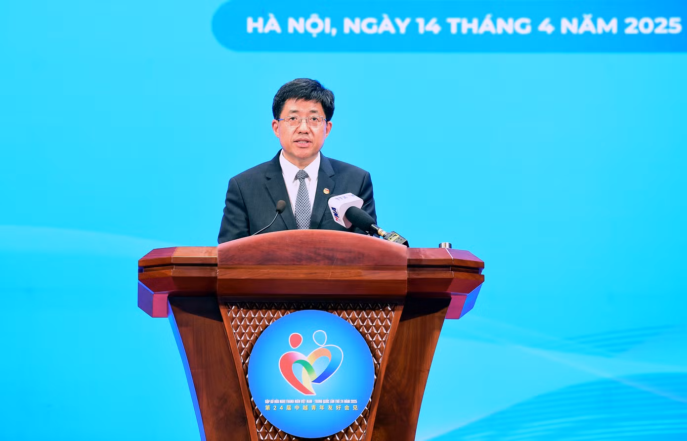 Anh A Đông - Bí thư thứ nhất Ban Bí thư T.Ư Đoàn TNCS Trung Quốc phát biểu tại lễ khai mạc. Ảnh: Xuân Tùng Anh A Đông - Bí thư thứ nhất Ban Bí thư T.Ư Đoàn TNCS Trung Quốc phát biểu tại lễ khai mạc. Ảnh: Xuân Tùng