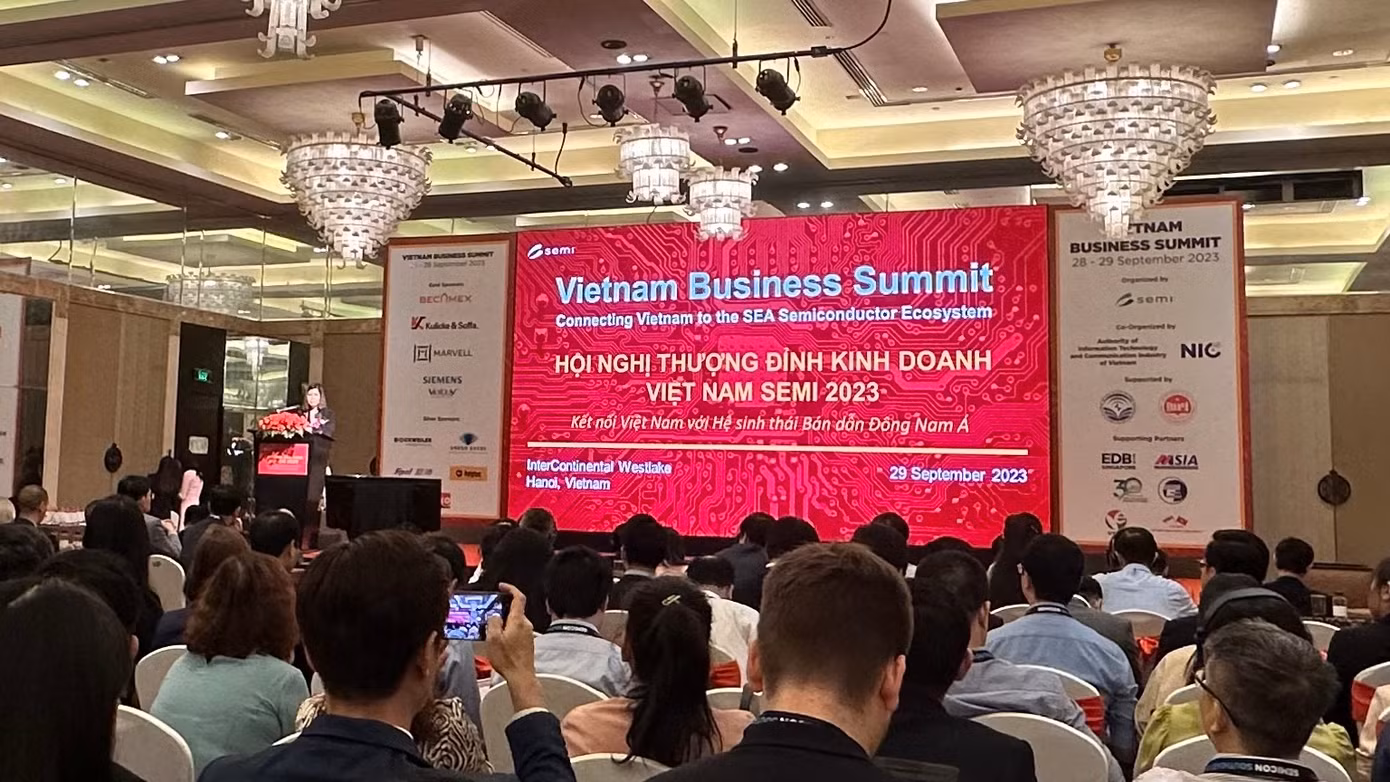 Quang cảnh Hội nghị Thượng đỉnh kinh doanh Việt Nam.