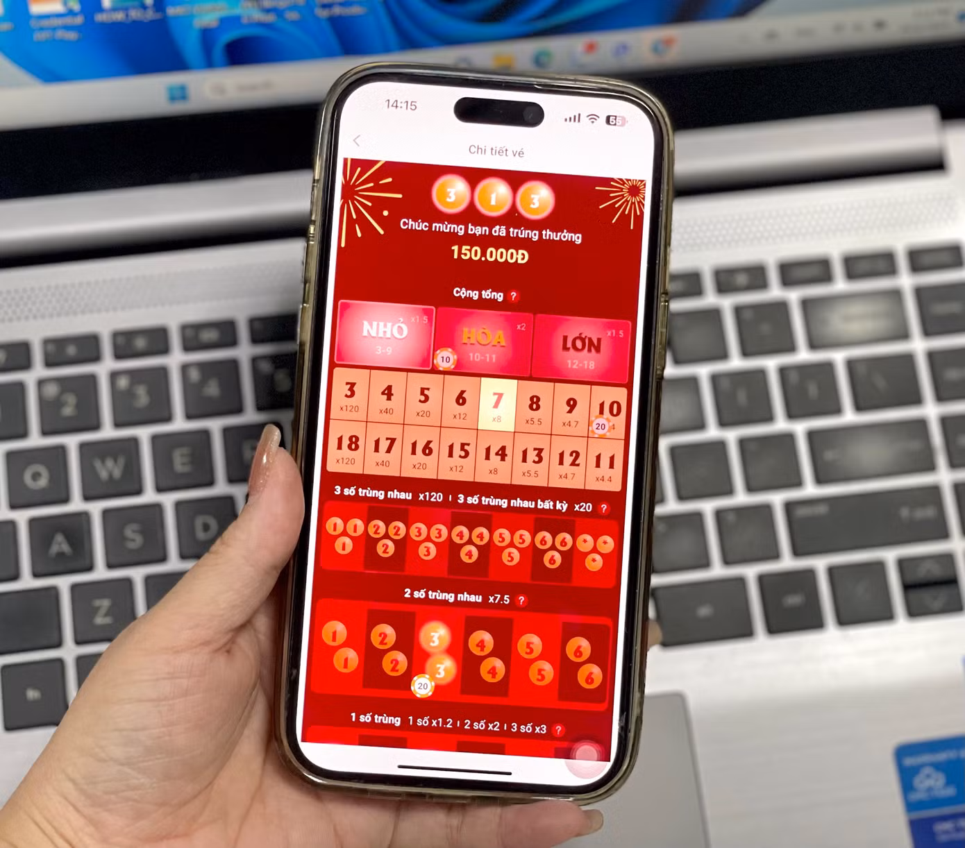 Người chơi nhận tiền thưởng vào tài khoản dự thưởng ngay sau khi có thông báo kết quả kỳ quay.