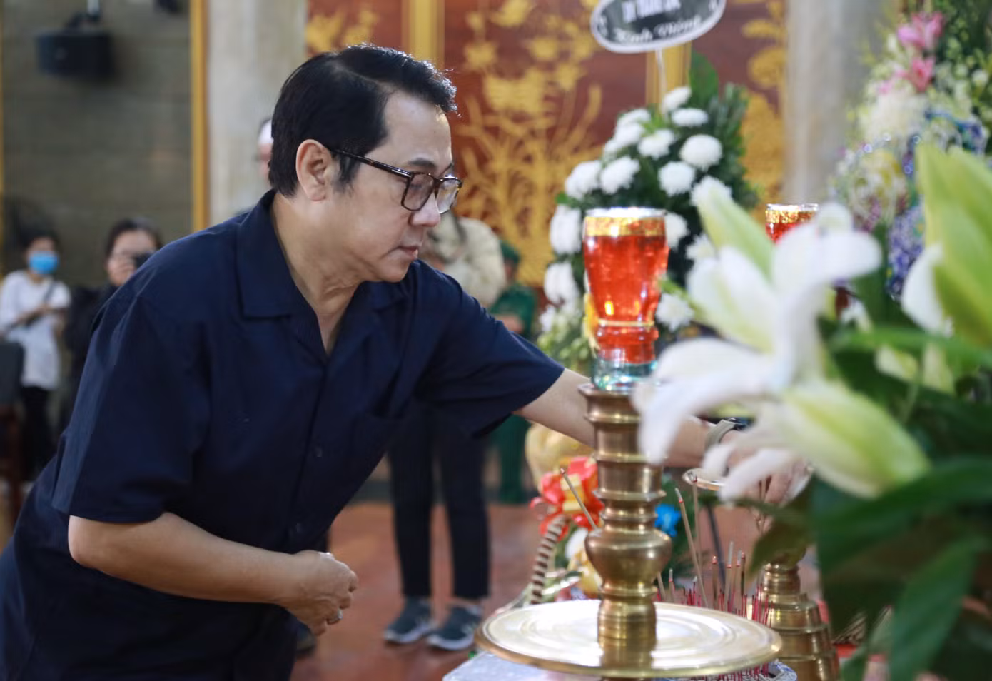Anh dành sự ngưỡng mộ tuyệt đối dành cho người đồng nghiệp gạo cội.