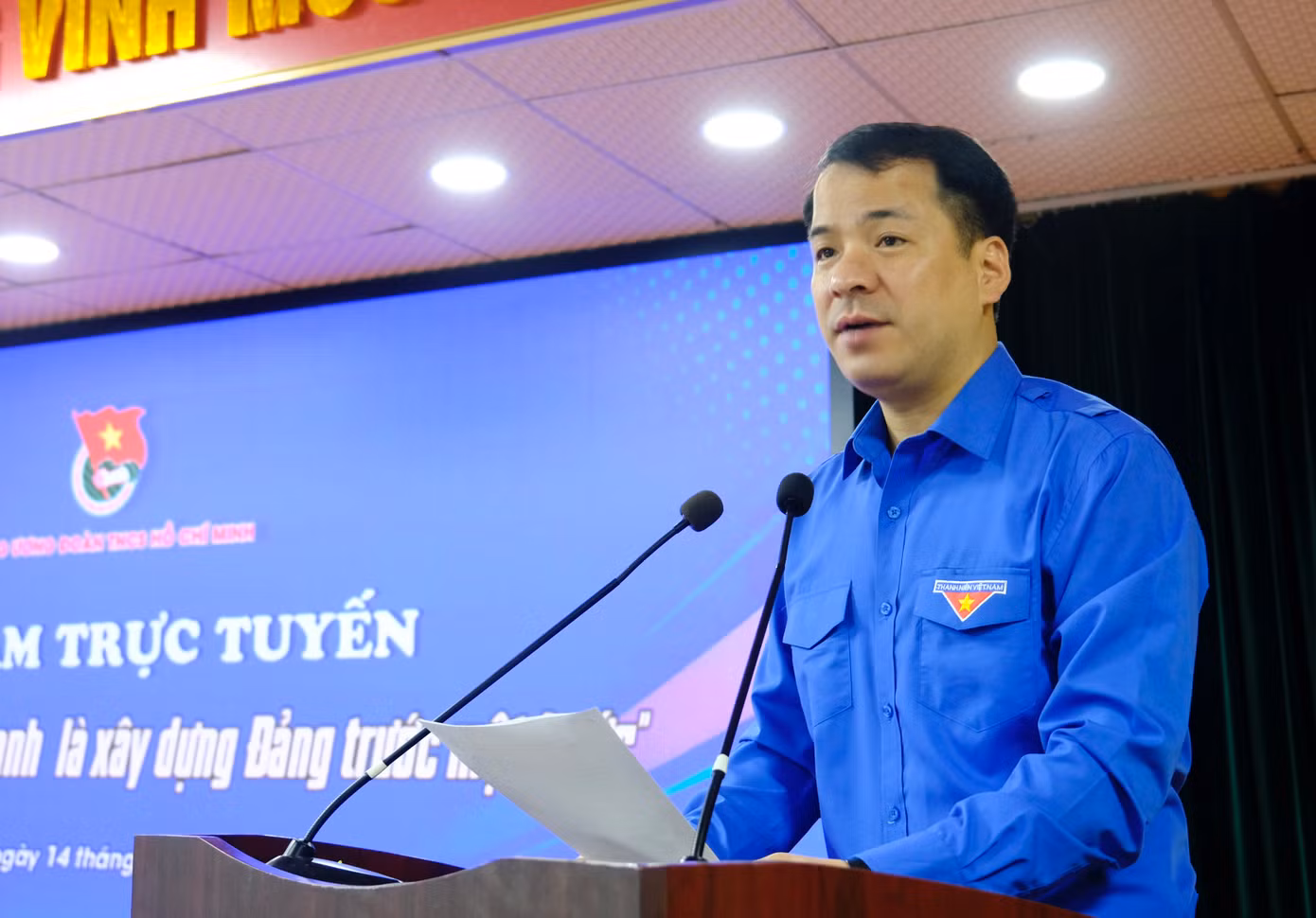 Anh Ngô Văn Cương - Bí thư T.Ư Đoàn, Chủ nhiệm Ủy ban Kiểm tra T.Ư Đoàn phát biểu khai mạc tọa đàm. Ảnh: Châu Linh