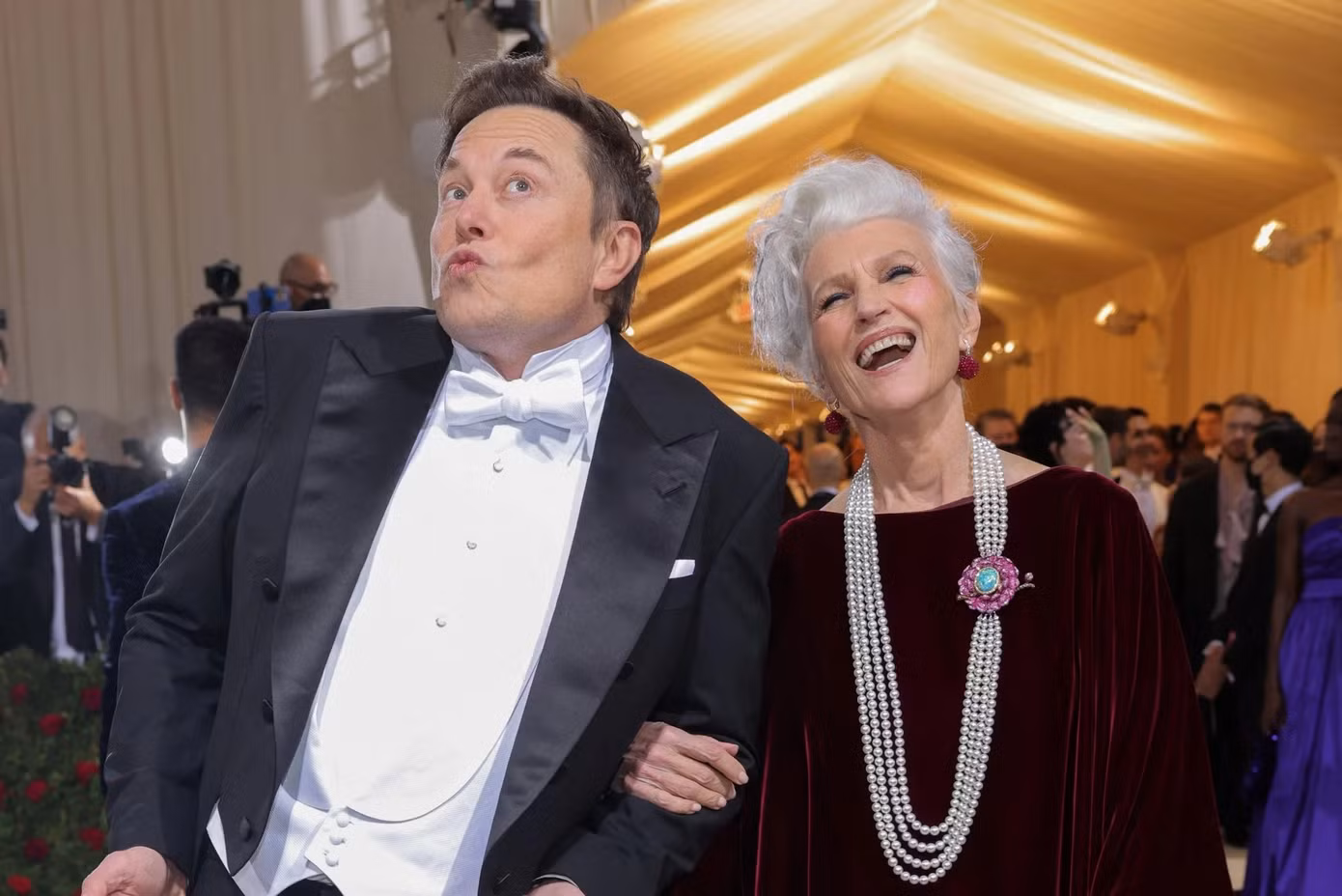 Không chỉ là mẹ tỷ phú Elon Musk, bà Maye Musk còn được biết đến với tư cách siêu mẫu được "săn đón" nhất hiện nay. Ảnh: Reuters.