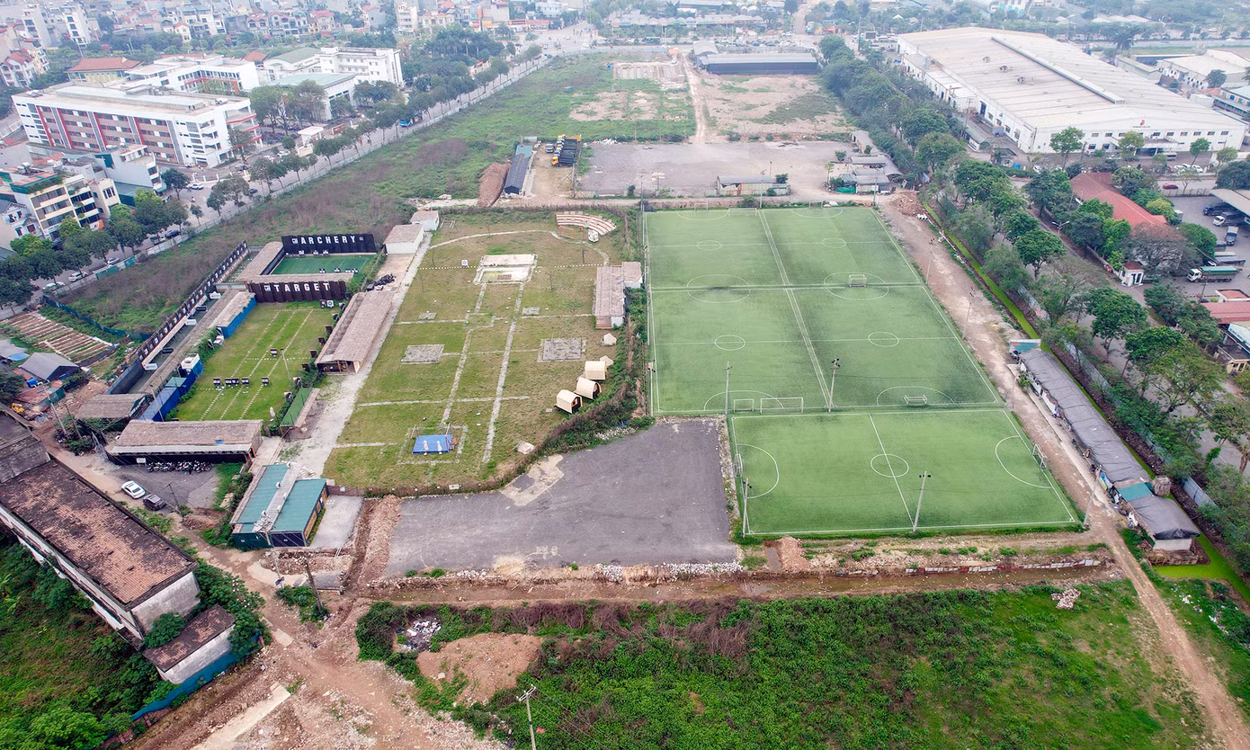 Toàn cảnh hàng nghìn m2 đất của dự án đang bị sử dụng sai mục đích, biến tướng làm sân bóng, khu bắn cung, bãi trông giữ xe…