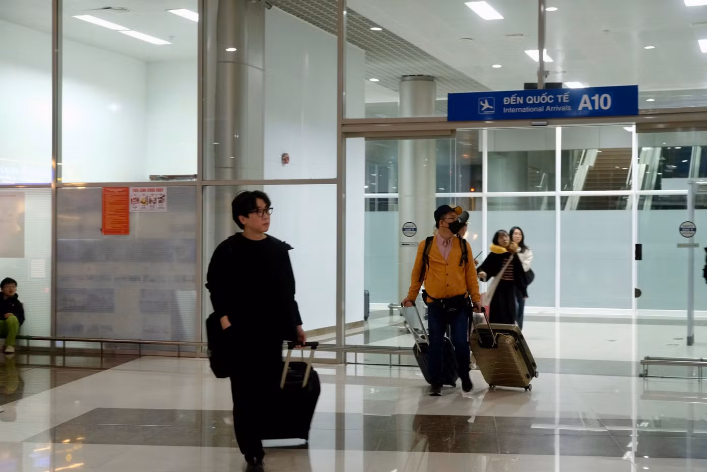 Cảng Hàng không Liên Khương hiện mỗi năm phục vụ khoảng 2,5 triệu lượt khách.