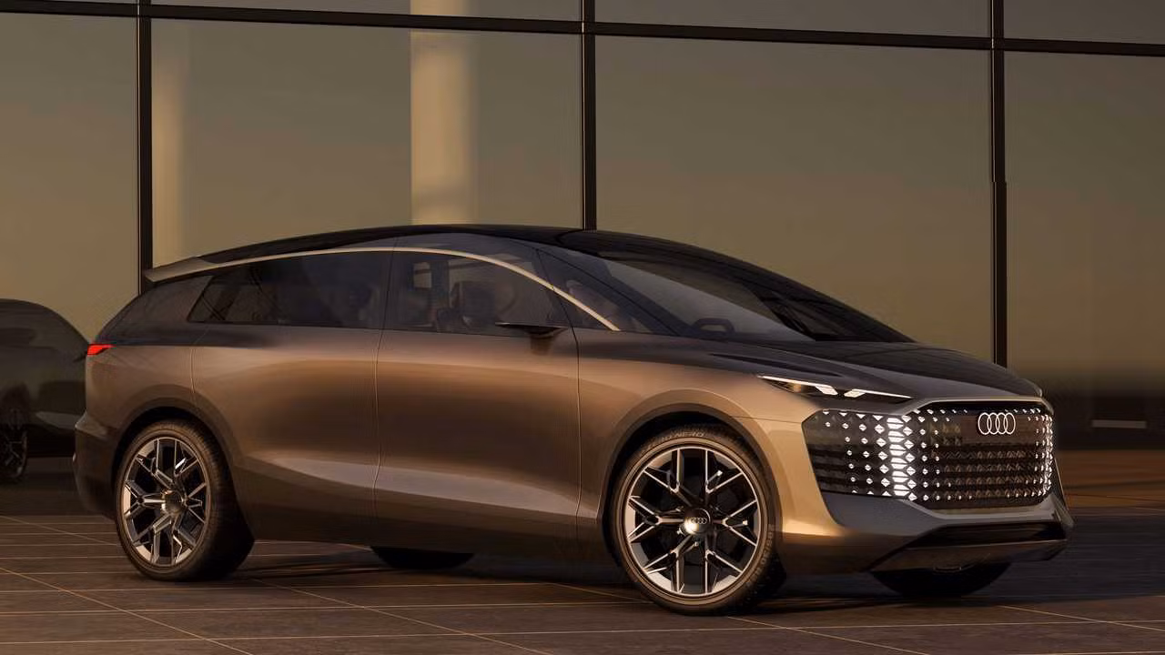 Mẫu concept SUV Audi Urbansphere được giới thiệu năm 2022.