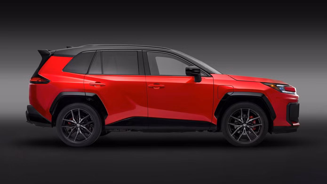 Toyota RAV4 GR Sport 2026.