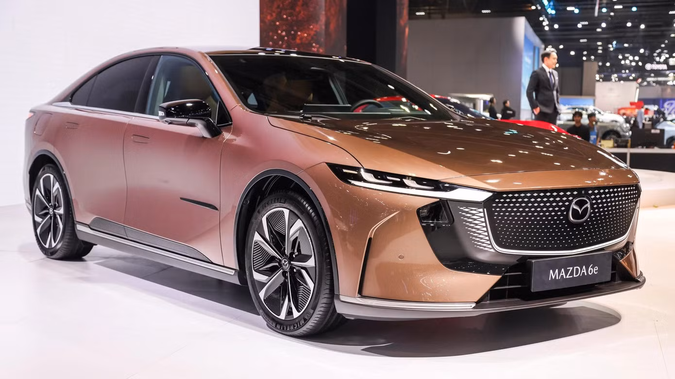 Mazda 6e là dòng xe kế nhiệm Mazda6 trong dải sản phẩm của hãng.