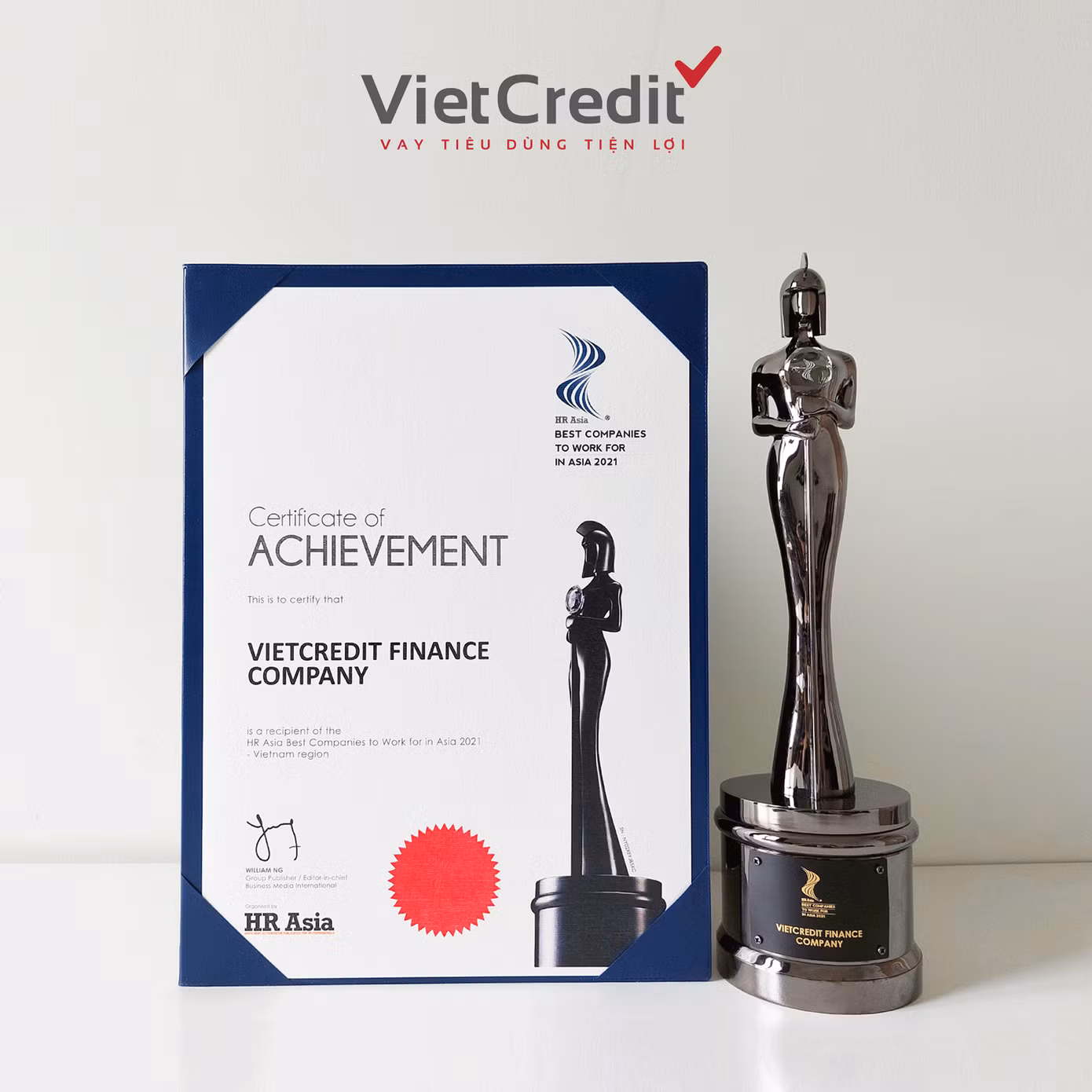VietCredit vinh dự nhận giải thưởng “Nơi làm việc tốt nhất châu Á” 2021