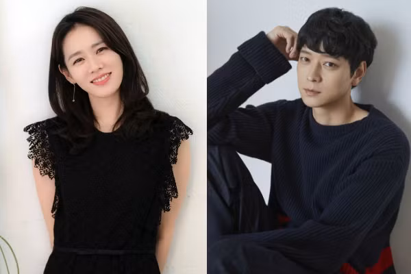 Son Ye Jin cùng với Kang Dong Won, Jeon Ji Hyun, Kim Go Eun và Park Eun Bin vừa bị dính vào hiểu nhầm là có tham gia ủng hộ tuyên bố kêu gọi từ chức và bắt giữ Tổng thống Yoon Seok Yeol, người khởi xướng thiết quân luật. Nhưng thực chất là tên họ bị trùng với tên của các nhà làm phim trong danh sách khoảng 3000 nhà làm phim đưa lên.